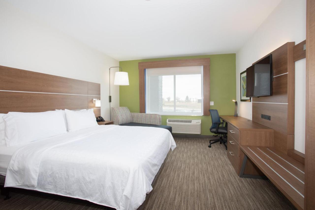 Holiday Inn Express & Suites - Goodland I-70, An Ihg Hotel Extérieur photo